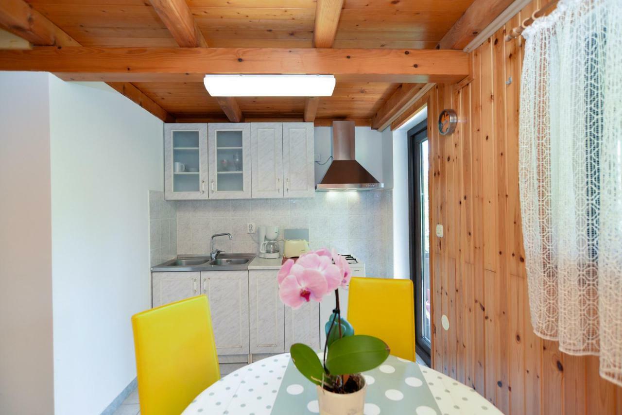 Apartment Mitar 1271 Fažana Kültér fotó